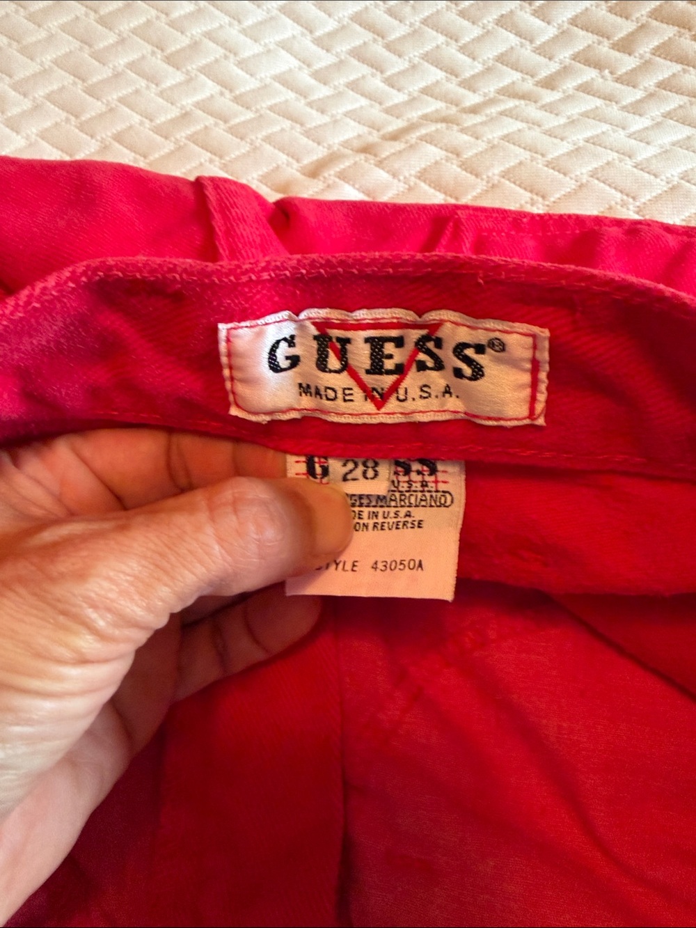 Vintage Guess Red High-Waist Jeans - Picture 5 of 9